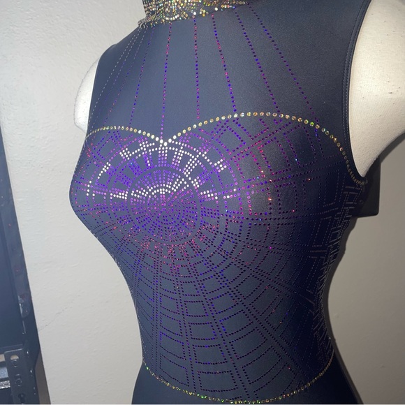 Spangle embellished mock neck leotard. - Picture 7 of 9